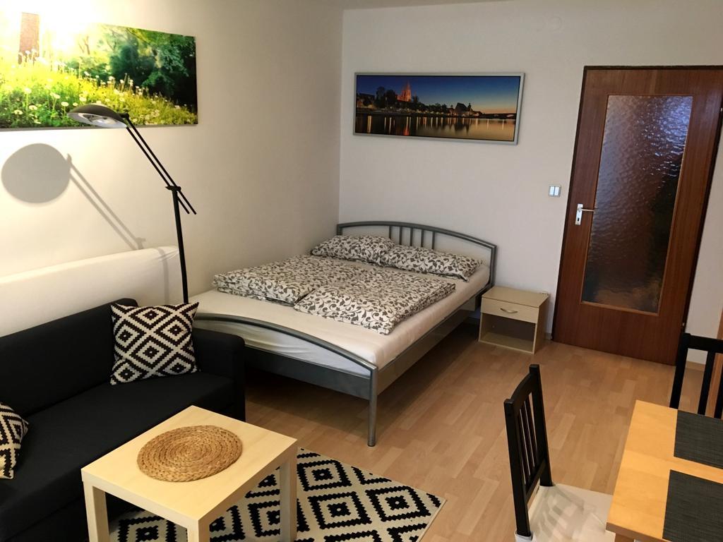 Apartment Newstyle Regensburg Bagian luar foto